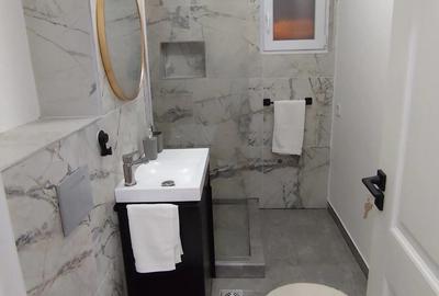 Inchiriez apartament 3 camere , 82 mp, mobilat, bloc nou - 7