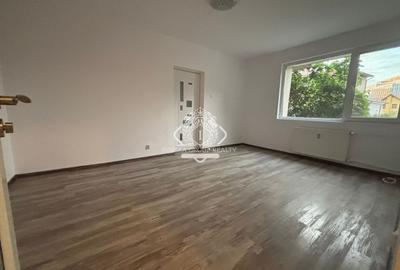 Apartament cu 2 camere semidecomandat în Domenii