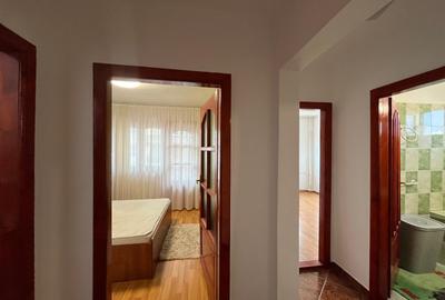 Apartament 3 camere, două băi , etaj4/10, Nufărul , Oradea. - 9