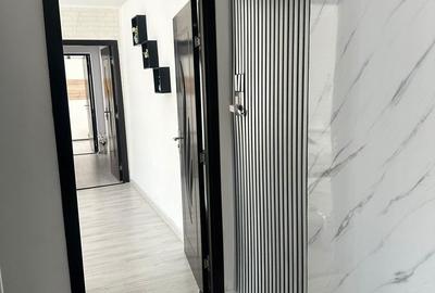 Apartament cu 3 camere semidecomandat în Girocului - 10
