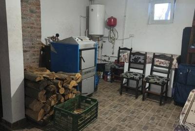 Casă cu 5 camere cu Teren 1000 Mp în Grămești - 12