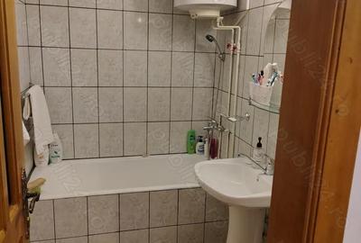 Apartament cu 3 camere semidecomandat în Central - 7