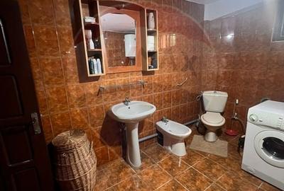 Casa / Vila cu 11 camere de vanzare - 6