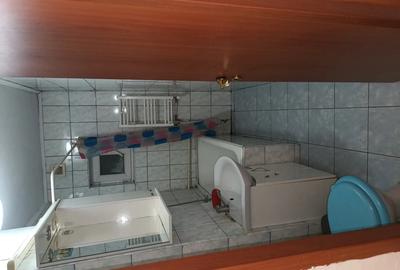 Vanzare apartament cu doua camere - 2
