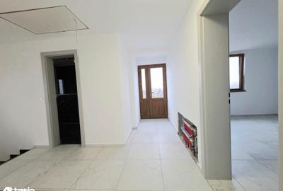 Casă cu 4 camere în Tisa - 2