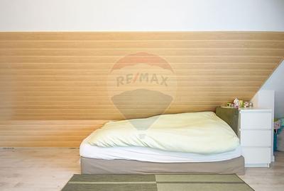 Casă cu 4 camere cu Teren 252 Mp în Griviței - 12