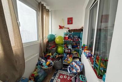 Apartament cu 4 camere semidecomandat în Apărătorii Patriei - 6