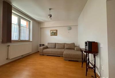 Apartament cu 2 camere decomandat în Central - 8