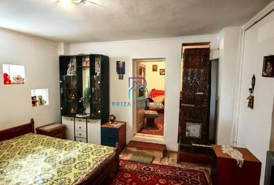 Casă individuală cu 4 camere cu Canalizare în Exterior Est - 16