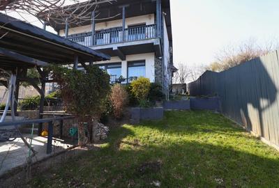 Casă cu 6 camere cu Teren 542 Mp în Sud - 2