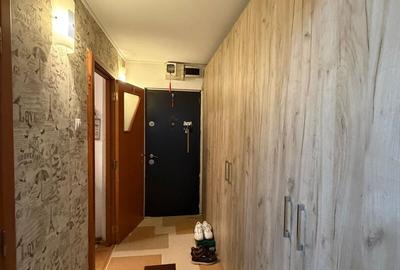 1 Decembrie 1918, metrou 10 min., Ozana str. Fetesti - 8