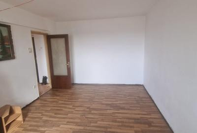 Apartament cu 2 camere decomandat în Malu Roșu - 6