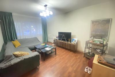 Apartament cu 3 camere semidecomandat, mobilat în Berceni - 1