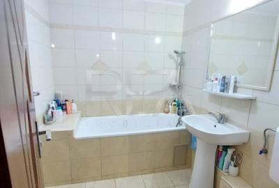 4 Camere Bloc Reabilitat Zona Ghencea - 8