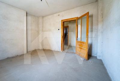 Casa cu personalitate si potential in Sebes – ideala pentru locuinta de familie - 14