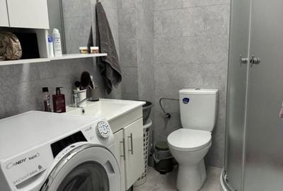 Garsonieră decomandată în Apărătorii Patriei - 2