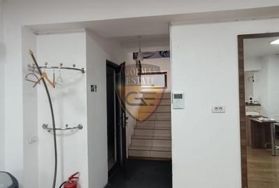 Spatiu Comercial,  Inel 2 institutul de Marina demisol inalt, geamuri mari - 2
