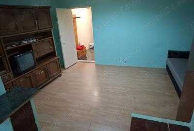 Garsonieră decomandată în Confecții - 5