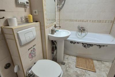 Apartament cu 4 camere semidecomandat în Tei - 6