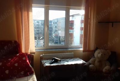 Apartament 4 camere et 3 - 8