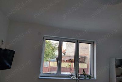 Spațiu comercial, de 94 mp, în Central - 4