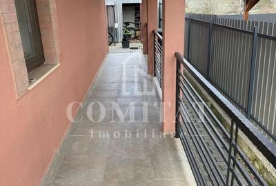 Casă cu 4 camere în Central - 12
