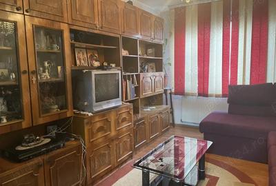 Apartament cu 3 camere semidecomandat în Est - 7