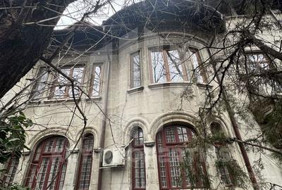 Apartament cu 3 camere decomandat în Cotroceni - 12