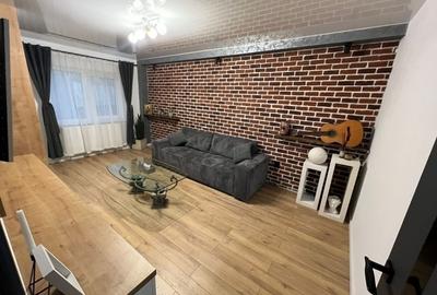 2 CAMERE DECOMANDAT, ETAJ INTERMEDIAR - SF LAZAR - PALAS MALL - RENOVAT DE LUX - 1