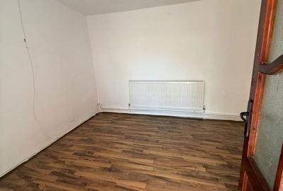 Casă cu 4 camere în Central - 6