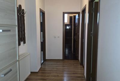 Apartament cu 3 camere decomandat în Teilor - 6