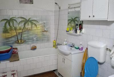 Casă cu 3 camere cu Teren 500 Mp în Central - 2