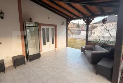 Casă cu 5 camere cu Teren 2000 Mp în Central - 12