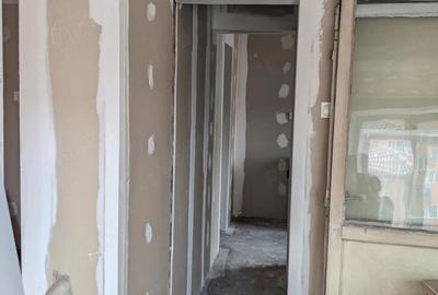 Apartament cu 2 camere decomandat în Central - 10