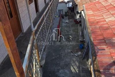 Casă individuală cu 13 camere cu Canalizare în Central - 19