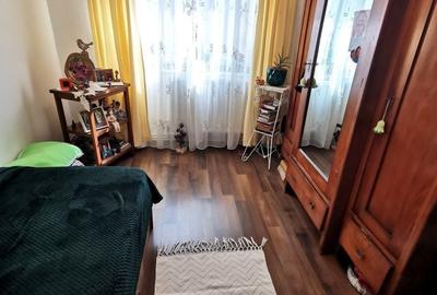 Apartament cu 3 camere decomandat în Central - 1
