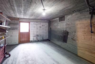 Casă individuală cu 11 camere cu Canalizare în Dragomirești-Deal - 26