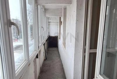 Apartament cu 3 camere decomandat în Lacul Tei - 4