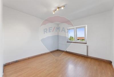 Apartament cu 2 camere de inchiriat - Zona Micalaca - 5