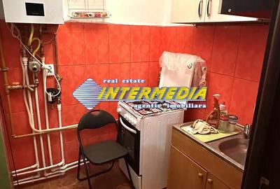 Garsoniera de inchiriat in Centru Alba Iulia mobilata - 4