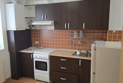 Inchiriez garsoniera Otopeni - 2