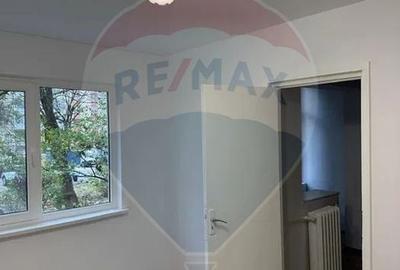 Apartament cu 2 camere de inchiriat in zona Craiovita Noua - 7