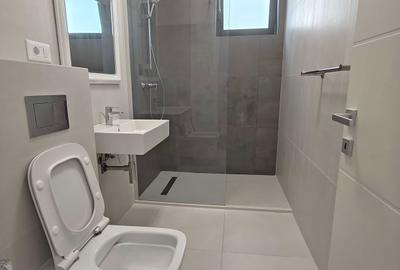 Apartament cu 3 camere decomandat în Sud - 2
