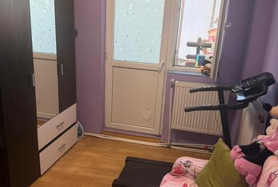 Apartament cu 3 camere decomandat, mobilat în Vidin-Progresul - 5
