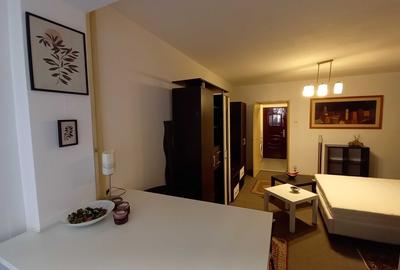 Garsonieră semidecomandată în Berceni