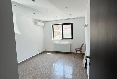 Spațiu comercial de vânzare – Militari Residence, str. Soarelui - 20