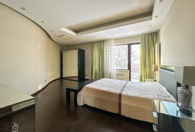 Duplex cu 11 camere cu Teren 1130 Mp în Pantelimon - 2