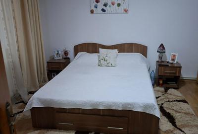 Casă cu 4 camere cu Teren 540 Mp în Central