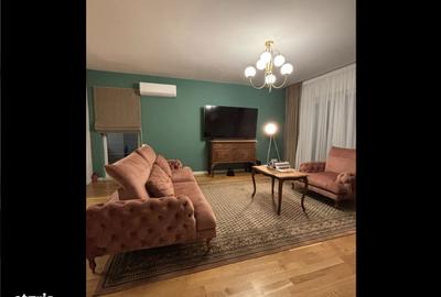 Casă cu 4 camere în Central