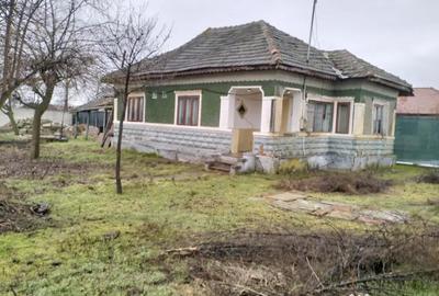 Teren de 1310 mp, în Meri - 16